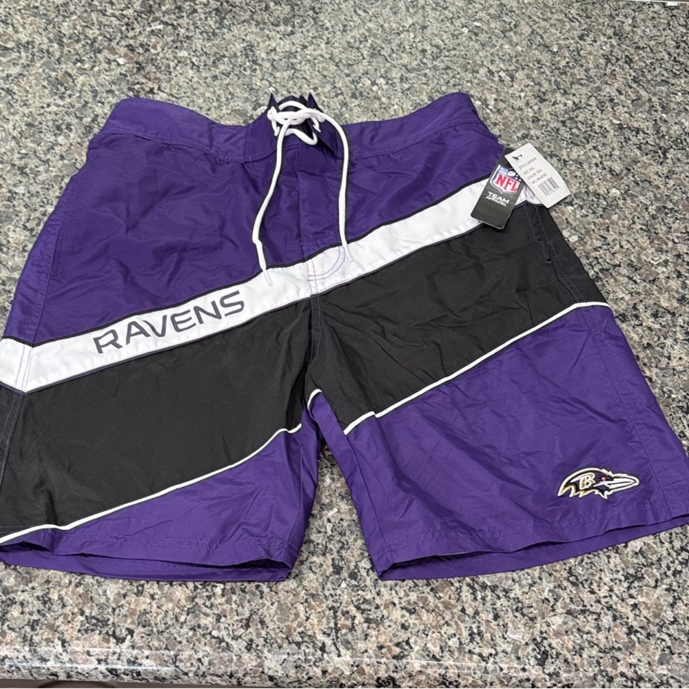 NWT NFL Ravens men’s board shorts